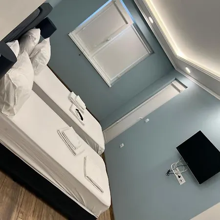 Dani Apartment Warna